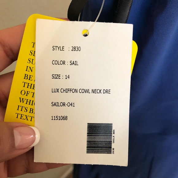 Vivian Diamond floor length Dress - Picture 7 of 8